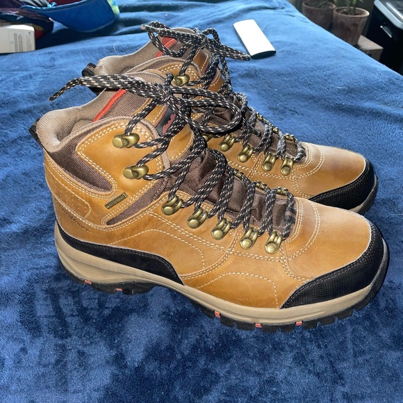 Eddie Bauer Hiking Boots - Size 8 - Picture 3 of 6